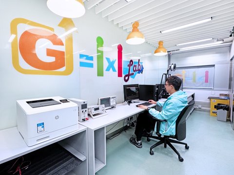 G-ixi.jpg
