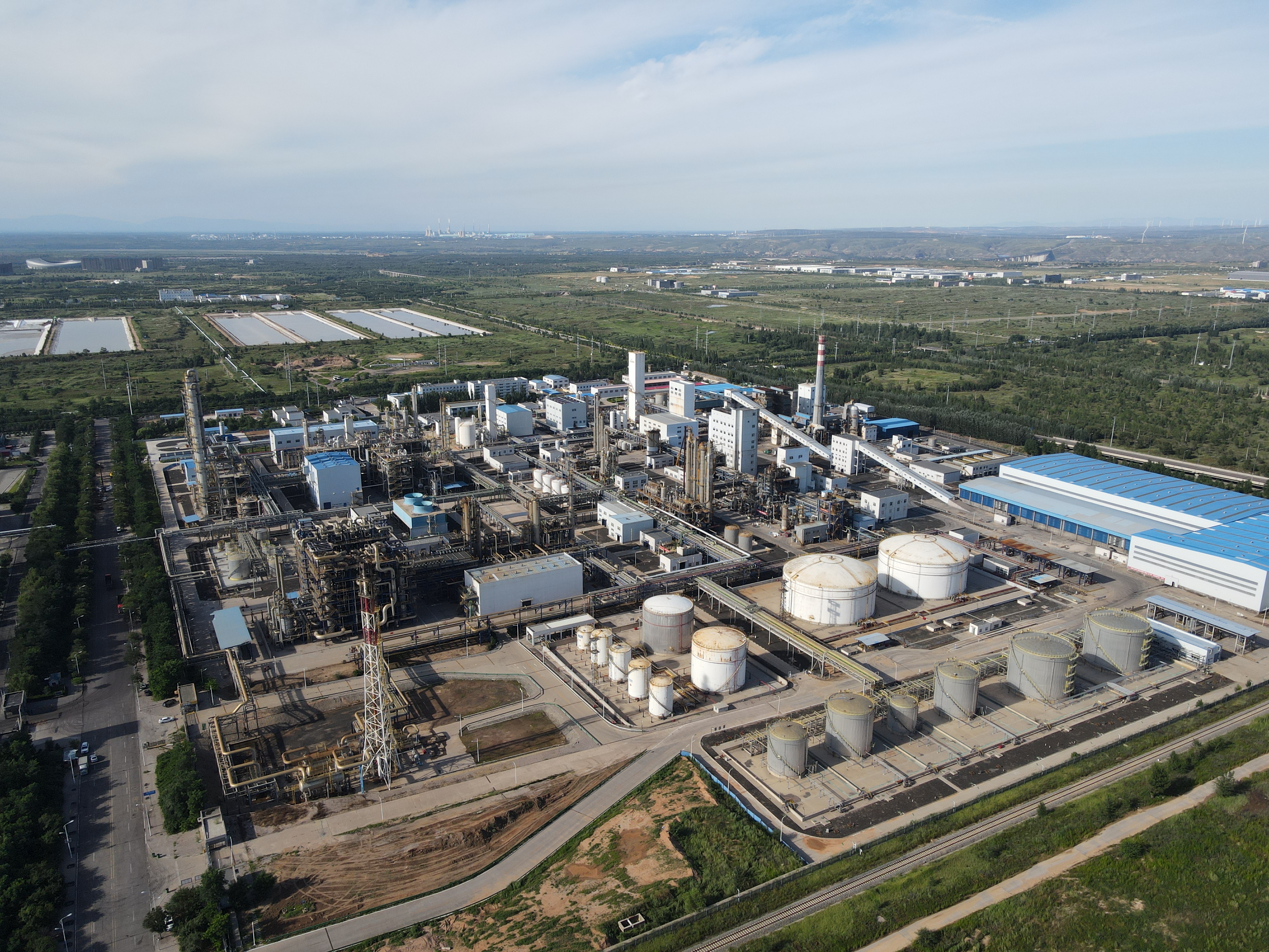 Towngas and Geely Farizon form strategic partnership to expand methanol applications in Hong Kong Towngas and Geely Farizon form strategic partnership to expand methanol applications in Hong Kong